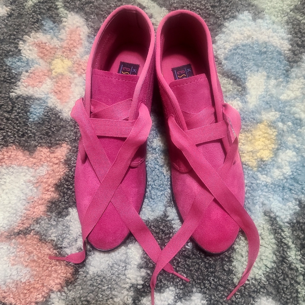 VINTAGE 80's Keds Chukka Ankle Boot Bright Rose Pink Ballet Ribbon Laces Sz 8